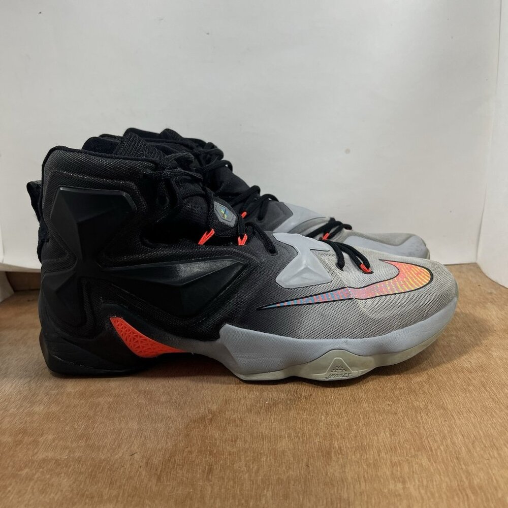 Nike LeBron 13 On Court Man Sport Shoes (807219-060) Men Size 14 Basketball